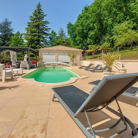 Avec Piscine * Saint-Antoine-de-Breuilh